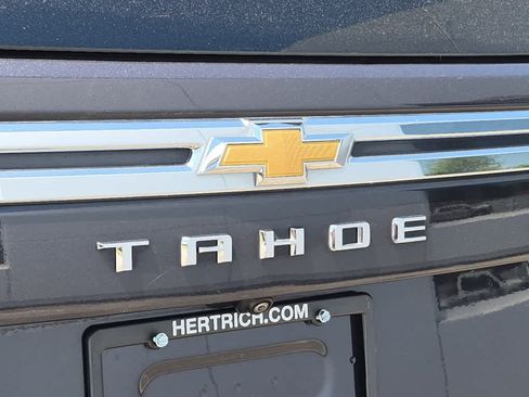 Used 2022 Chevrolet Tahoe LT w/ Luxury Package RWD image 24