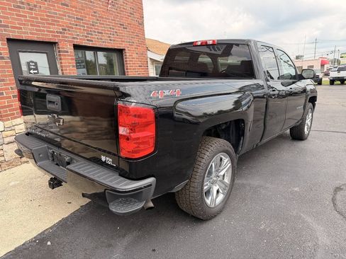Used 2016 Chevrolet Silverado 1500 Custom w/ Custom Convenience Package AWD/4WD image 8