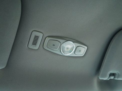 Used 2018 Ford F150 XL w/ Equipment Group 101A Mid image 12