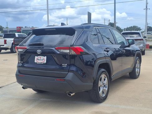 Certified 2025 Toyota RAV4 XLE AWD/4WD image 6