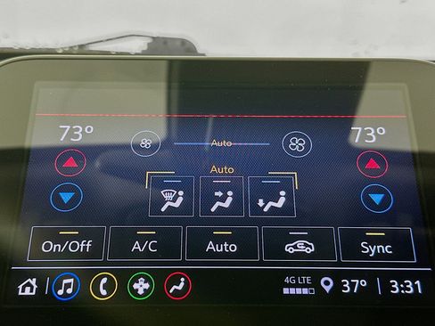 Used 2024 Chevrolet Malibu LT image 23