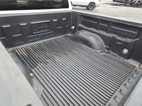 Used 2021 Chevrolet Colorado W/T w/ WT Convenience Package image 19