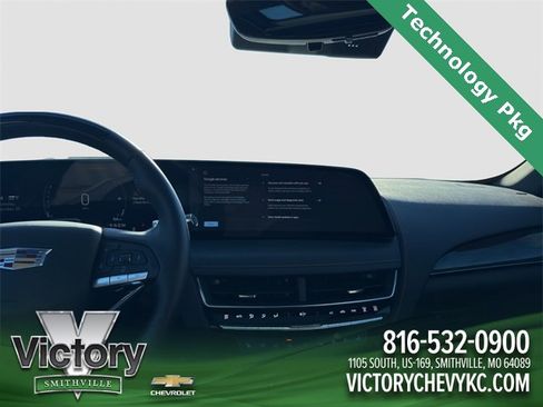 Used 2025 Cadillac CT5 Sport image 15