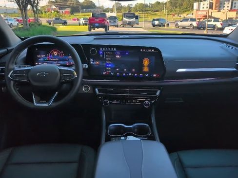 Used 2024 Chevrolet Traverse Z71 w/ LPO, Floor Liner Package image 19