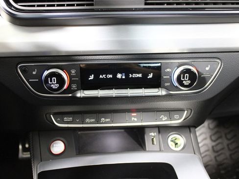 Used 2021 Audi SQ5 Premium Plus w/ Premium Plus Package image 21