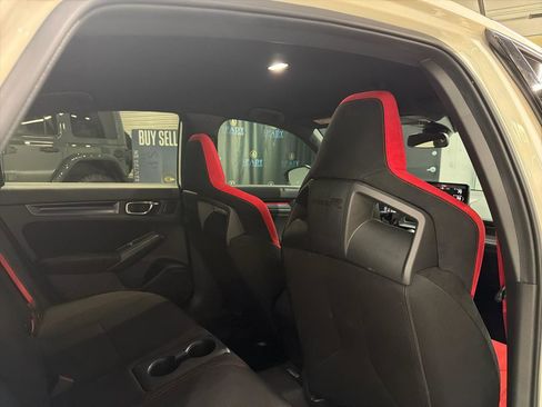Used 2023 Honda Civic Type R image 27