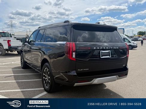 Used 2025 Ford Expedition Max Platinum AWD/4WD image 6