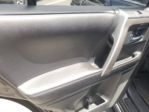 Used 2017 Toyota 4Runner Limited AWD/4WD image 16