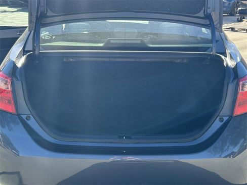 Used 2019 Toyota Corolla L image 14