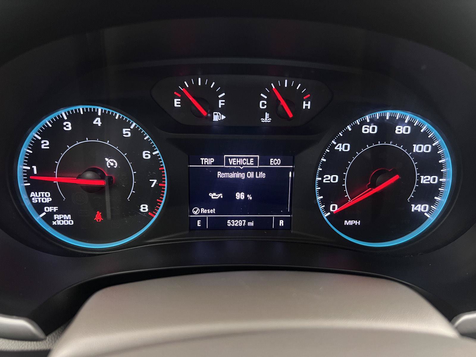Used 2025 Chevrolet Malibu LT FWD image 2