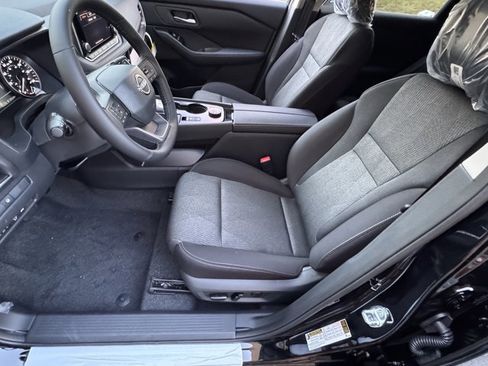 New 2026 Nissan Rogue SV w/ Cold Weather Package image 23