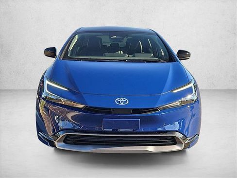 New 2027 Toyota Prius Limited FWD image 6
