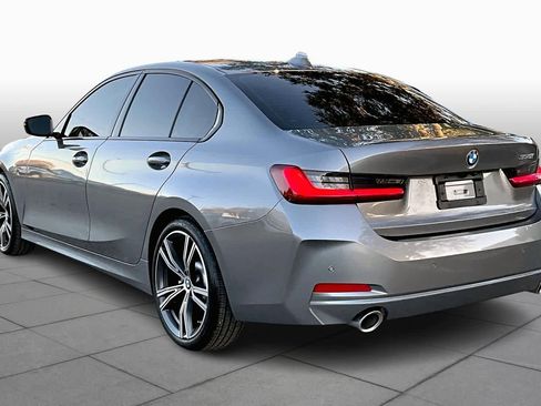 Used 2023 BMW 330i Sedan w/ Driving Assistance Package image 11