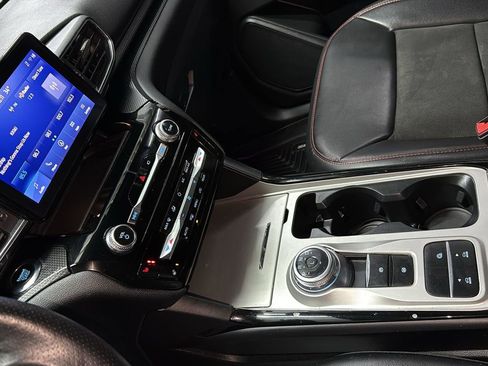 Used 2023 Ford Explorer ST-Line w/ Class IV Trailer Tow Package image 21