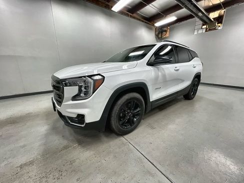 Certified 2022 GMC Terrain AT4 w/ Infotainment Package II AWD/4WD image 4
