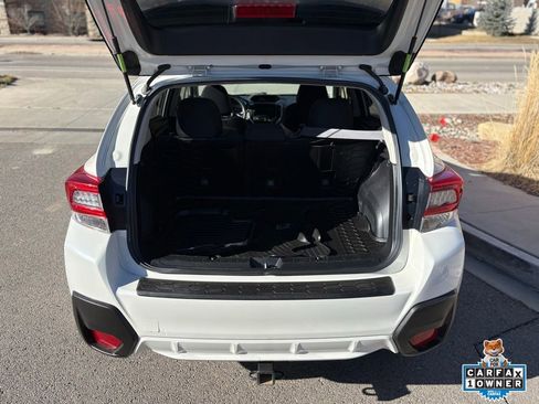 Used 2020 Subaru Crosstrek 2.0i Premium w/ Moonroof Package 2 image 8