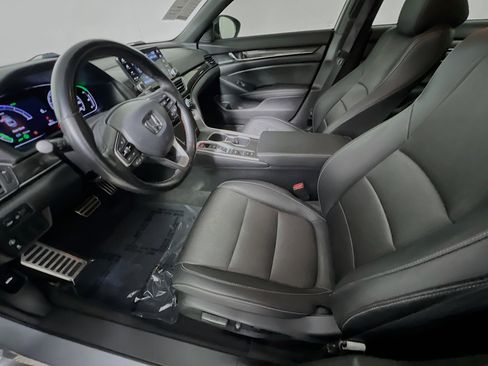 Used 2022 Honda Accord Sport image 15