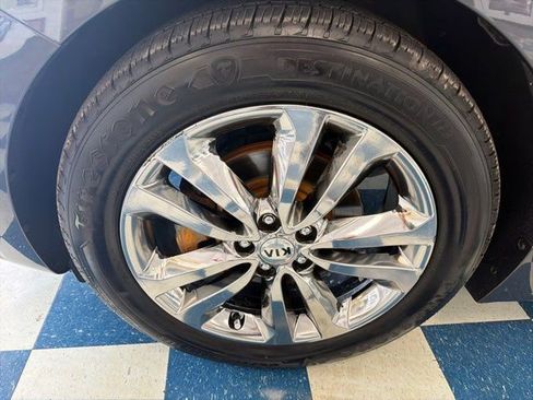 Used 2016 Kia Sedona SX Limited FWD image 26