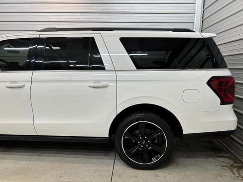 Used 2022 Ford Expedition Max Limited AWD/4WD image 5