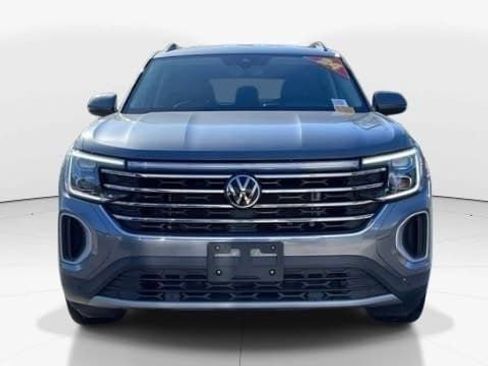 Used 2024 Volkswagen Atlas SE image 8