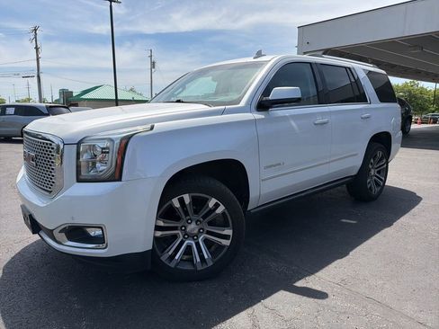Used 2017 GMC Yukon Denali w/ Open Road Package AWD/4WD image 1