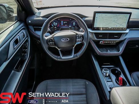 Used 2025 Ford Explorer ST-Line w/ Premium Package image 29