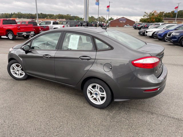 Used 2017 Ford Fiesta SE FWD image 6