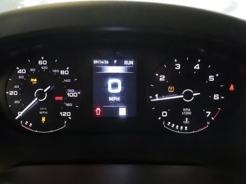Used 2025 RAM ProMaster 2500 FWD image 16