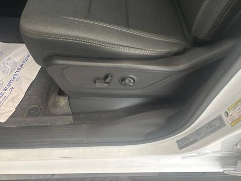 Used 2021 RAM 1500 Big Horn AWD/4WD image 25