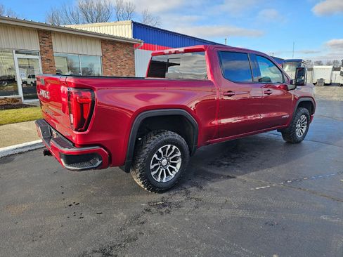 Used 2020 GMC Sierra 1500 AT4 w/ AT4 Premium Package image 3