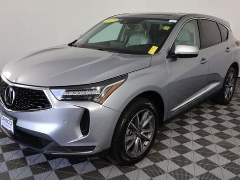Used 2023 Acura RDX AWD w/ Technology Package image 4
