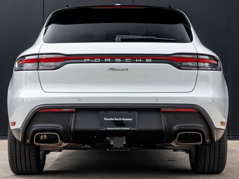 New 2026 Porsche Macan AWD/4WD image 10