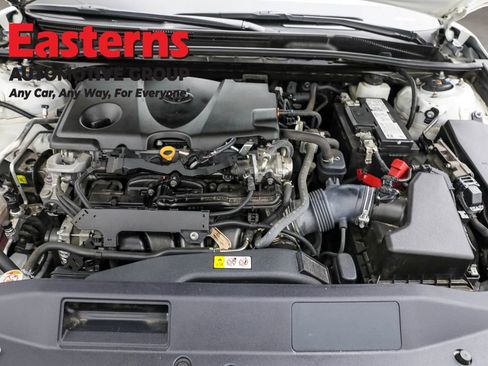 Used 2022 Toyota Camry SE image 7