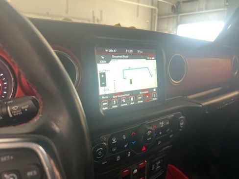 Used 2018 Jeep Wrangler Unlimited Rubicon image 14