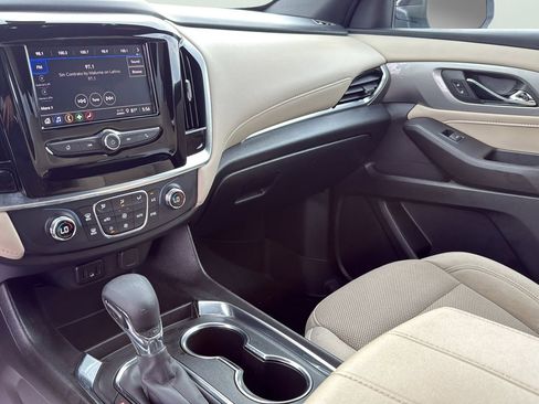 Used 2022 Chevrolet Traverse LS w/ LPO, Cargo Package FWD image 19