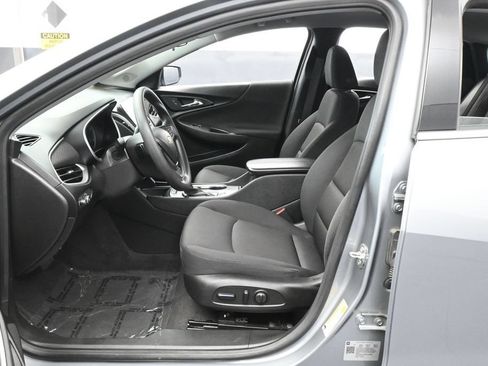Used 2024 Chevrolet Malibu LT FWD image 11