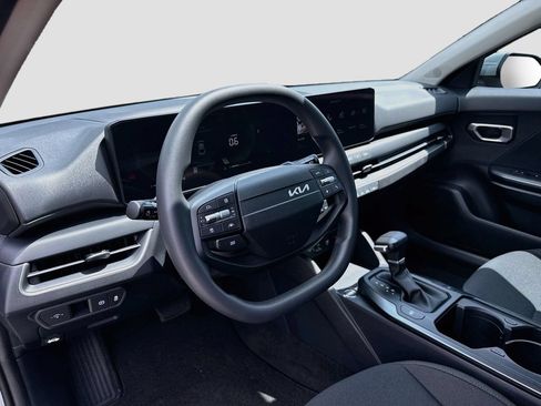 Used 2026 Kia K4 FWD image 10