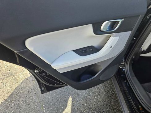 Used 2023 Polestar Polestar 2 w/ Pilot Pack image 20