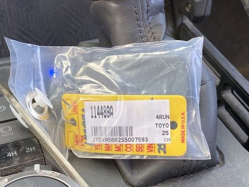 Used 2025 Toyota 4Runner SR5 image 10