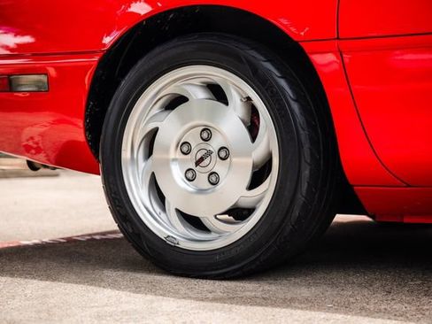 Used 1994 Chevrolet Corvette Coupe RWD image 61