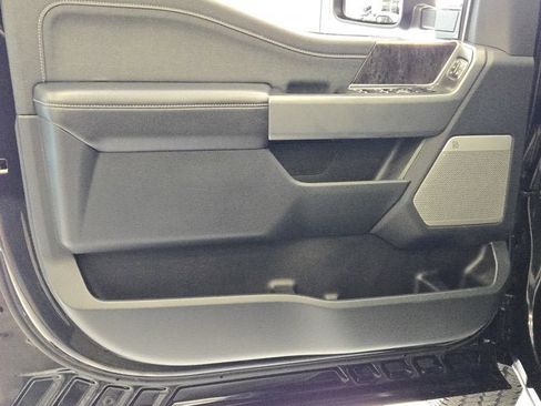 Used 2023 Ford F250 Lariat w/ Camper Package image 19