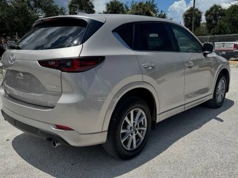Used 2024 MAZDA CX-5 AWD 2.5 S w/ Preferred Package image 7