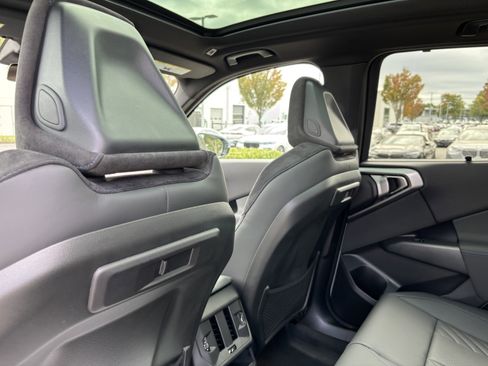 Used 2026 BMW X3 xDrive30 w/ Premium Package image 34