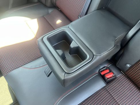 Certified 2025 Nissan Kicks SR FWD image 20
