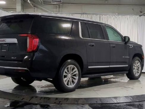 Used 2021 GMC Yukon XL SLT image 10