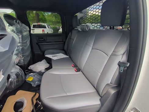 New 2026 RAM 3500 Tradesman AWD/4WD image 31