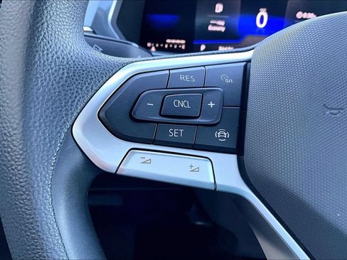 Used 2022 Volkswagen Tiguan S FWD image 18