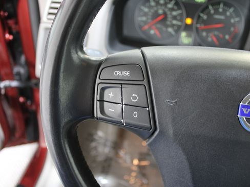 Used 2011 Volvo V50 T5 image 9