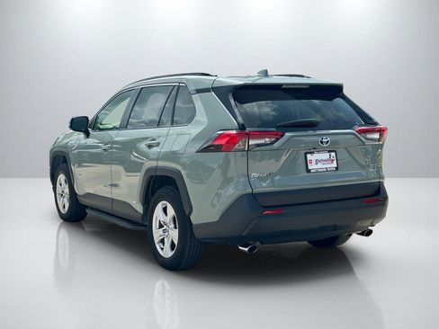 Used 2021 Toyota RAV4 XLE w/ Convenience Package AWD/4WD image 7