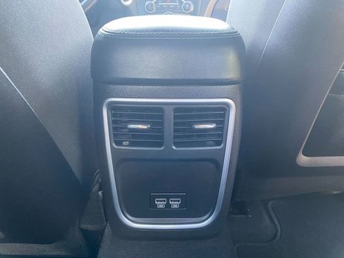 Used 2022 Dodge Charger R/T w/ Harman/Kardon Audio Group image 28